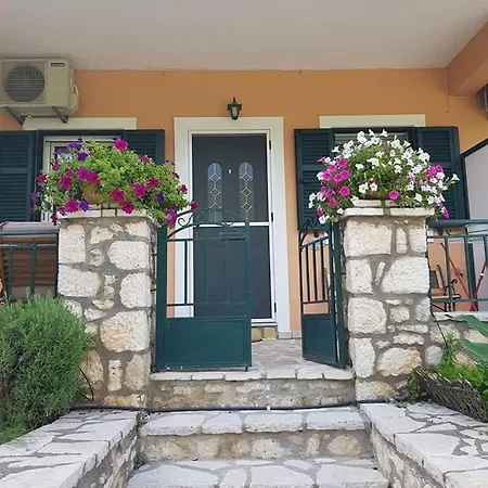 Rania Apartments Agios Nikitas Exterior photo
